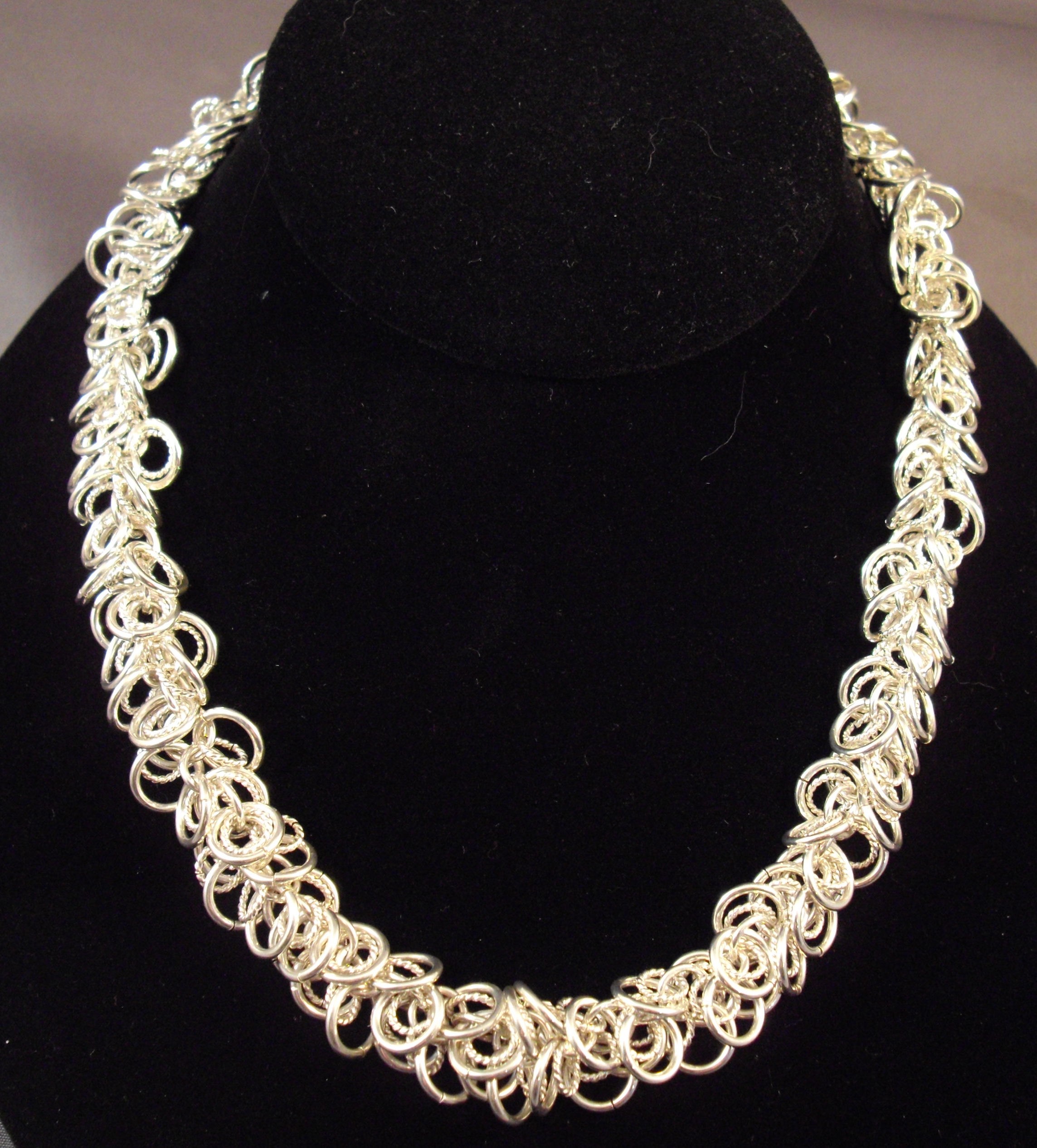Sassy Swirl of Rings Necklace Kit