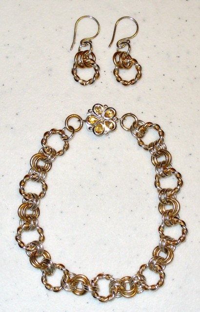 Twisted Ring Link Bracelet and Earrings Kit